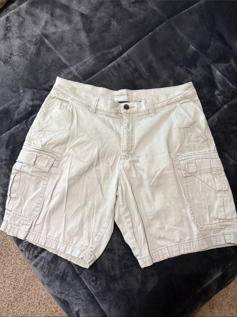 Croft & Barrow size 34 men’s cargo shorts